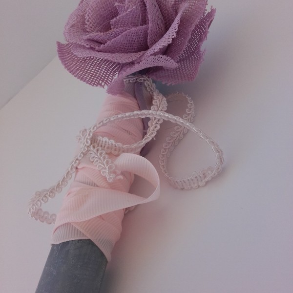 Λαμπάδα "rose" - κορδέλα, κορίτσι, τριαντάφυλλο, τριαντάφυλλο, λαμπάδες, νονά, romantic, βαφτιστήρι, πάσχα, αρωματικά κεριά, δώρο για πάσχα, για ενήλικες - 5