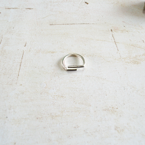 Ανοιχτό ημικυκλικό δαχτυλίδι μπάρες Parallel bars ring - statement, ασήμι, μοντέρνο, ασήμι 925, γεωμετρικά σχέδια, δαχτυλίδια, καθημερινό, minimal, αυξομειούμενα - 2