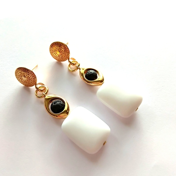 White onyx earrings - ημιπολύτιμες πέτρες, βραδυνά, vintage, μοντέρνο, όνυχας, romantic, μακριά, minimal, μεταλλικά στοιχεία, κρεμαστά - 2