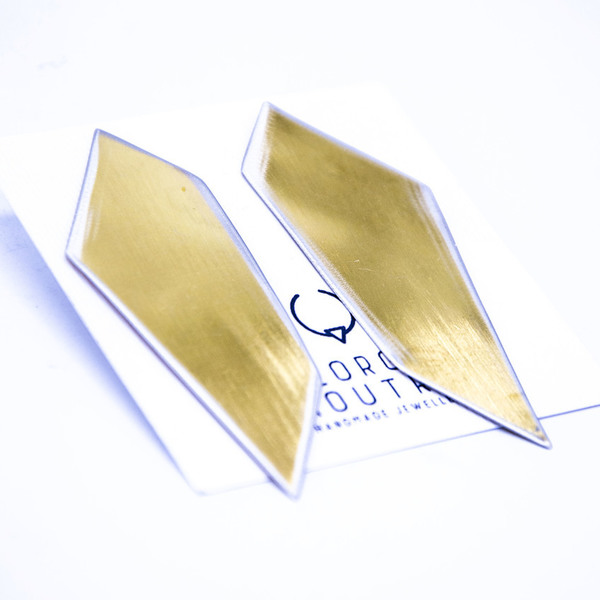 ''Gold Polygon'' stud earrings - statement, μοντέρνο, επιχρυσωμένα, αλπακάς, γεωμετρικά σχέδια, must αξεσουάρ, καρφωτά, rock - 2