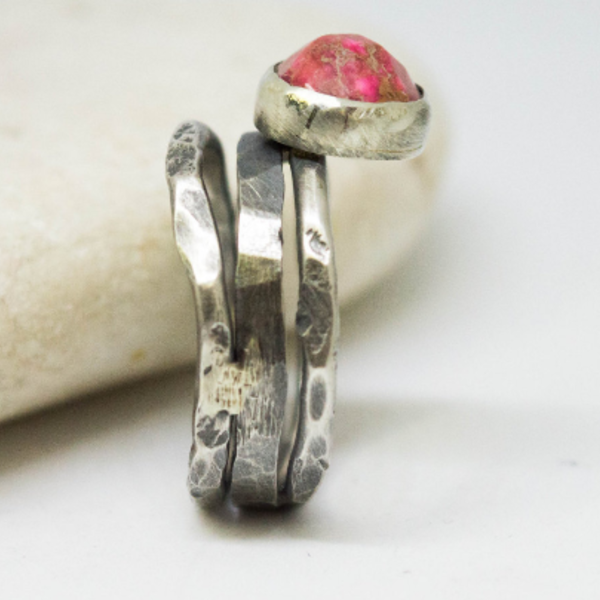 Ασημένιο τριπλό δαχτυλίδι με Ίασπις(rose-red regalite Jasper) - statement, ασήμι, ημιπολύτιμες πέτρες, βραδυνά, vintage, μοντέρνο, πέτρα, ασήμι 925, χειροποίητα, romantic, minimal, ethnic, μεγάλα - 3