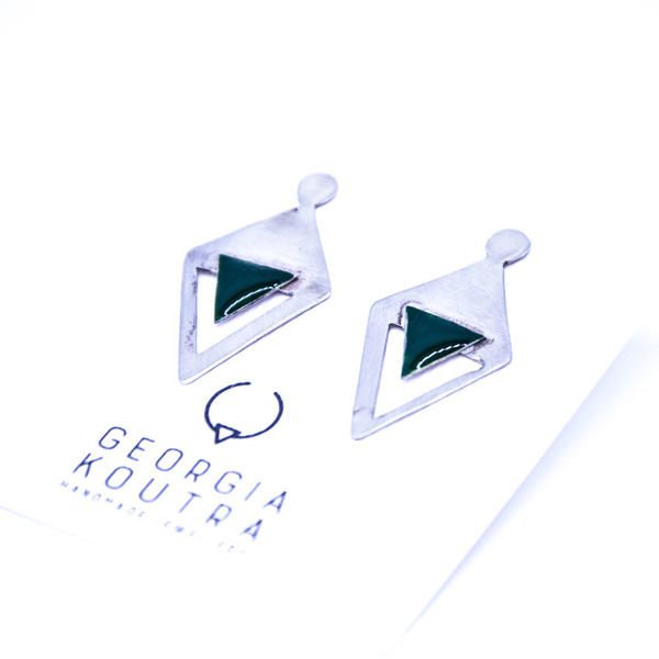 ''Triangle'' stud earrings - statement, ασήμι, μοντέρνο, σμάλτος, αλπακάς, γεωμετρικά σχέδια, minimal, unisex, rock, κρεμαστά