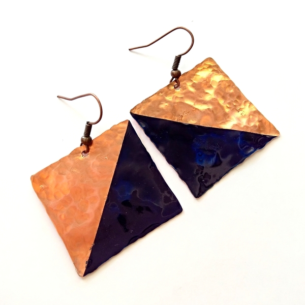 Hammered Copper earrings - μοντέρνο, χαλκός, γεωμετρικά σχέδια, σφυρήλατο, minimal, plexi glass, κρεμαστά