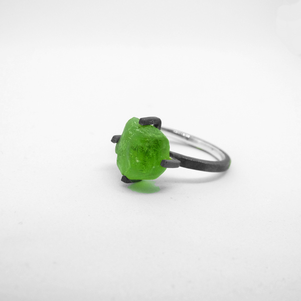 " Silver Green Peridot " - Χειροποίητο ασημένιο δαχτυλίδι με Ορυκτό Περίδοτο! - ασήμι, ημιπολύτιμες πέτρες, βραδυνά, μοντέρνο, ασήμι 925, minimal, ethnic
