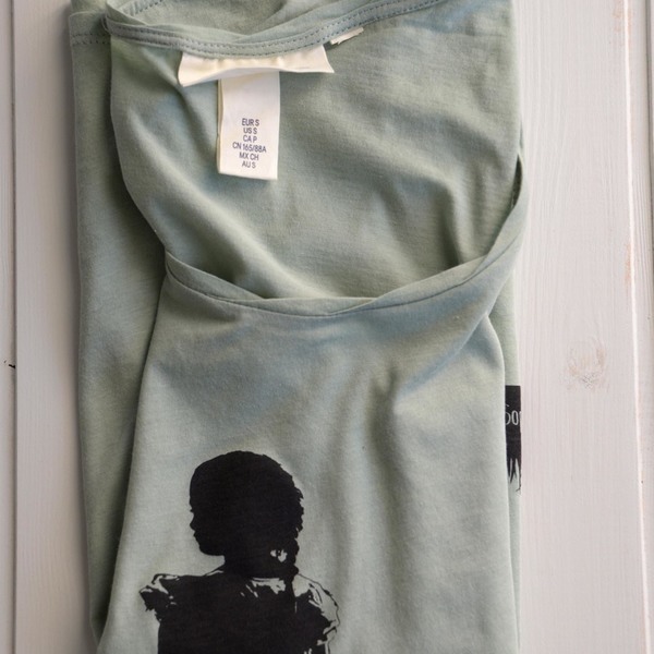 Γυναικείο tshirt με μεταξοτυπία σε φαρδιά γραμμή - fashion, μοναδικό, γυναικεία, καλοκαίρι, t-shirt, δώρο, απαραίτητα καλοκαιρινά αξεσουάρ, γυναίκα, έλληνες σχεδιαστές, δώρα για γυναίκες - 3