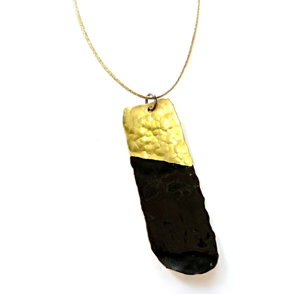 Hammered brass minimal necklace - statement, ημιπολύτιμες πέτρες, βραδυνά, μοντέρνο, ορείχαλκος, σμάλτος, μακρύ, κορδόνια, σφυρήλατο, minimal, boho, rock, κρεμαστά - 2