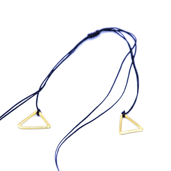 "Triangle" gold necklace - βραδυνά, μοντέρνο, επιχρυσωμένα, μακρύ, γεωμετρικά σχέδια, κοντό, minimal, κοντά, unisex, rock, μπρούντζος, κρεμαστά, αυξομειούμενα - 2