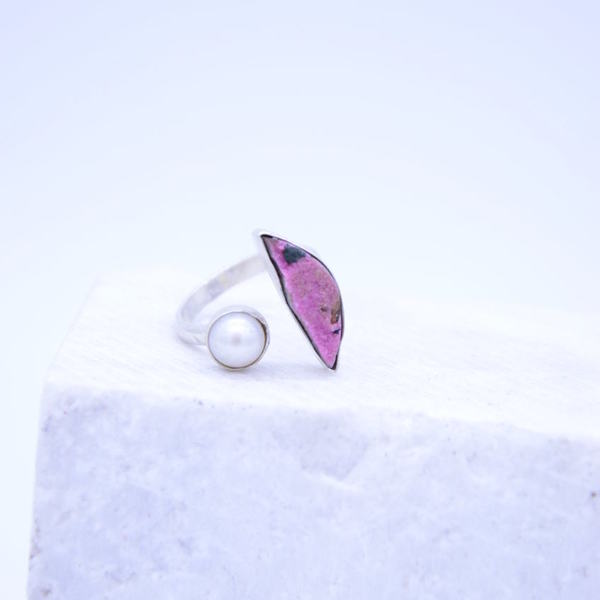 ''Δολομίτης-μαργαριτάρι'' δαχτυλίδι από ασήμι 925 - statement, ημιπολύτιμες πέτρες, μαργαριτάρι, ασήμι 925, μικρά, boho, ethnic, αυξομειούμενα