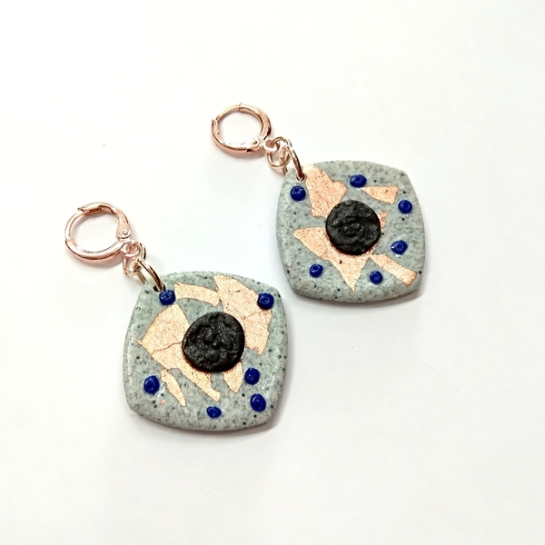 Granite series earrings - statement, βραδυνά, μοντέρνο, πηλός, γεωμετρικά σχέδια, κρίκοι, minimal, rock, κρεμαστά - 2