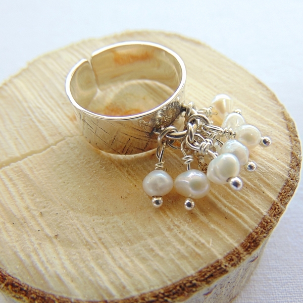 Ασημένιο δαχτυλίδι με μαργαριτάρια - statement, ημιπολύτιμες πέτρες, vintage, ιδιαίτερο, μοναδικό, μαργαριτάρι, ασήμι 925, σφυρήλατο, αυξομειούμενα