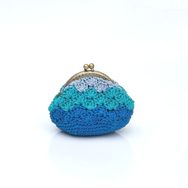 Πορτοφόλι κροσέ με πλαίσιο κλικ κλακ σε φωτεινό μπλε χρώμα, τυρκουάζ και γαλάζιο - ύφασμα, πλεκτό, πορτοφολάκι, crochet, πορτοφόλια κερμάτων - 2