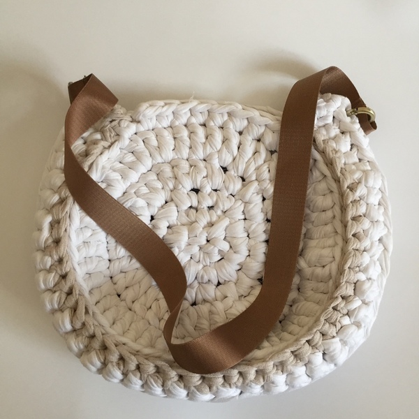 Στρογγυλή τσάντα άσπρη - crochet, πλεκτές τσάντες, μικρές - 2