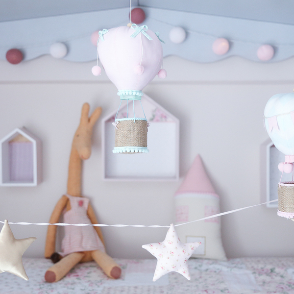 Κρεμαστό διακοσμητικό αερόστατο σε ροζ αποχρώσεις με πομ πομ - διακοσμητικό, κορίτσι, δώρο, αερόστατο, pom pom, δώρα για βάπτιση, δωμάτιο, romantic, μόμπιλε, παιδικό δωμάτιο, παιδική διακόσμηση, βρεφικά, κρεμαστά, δώρο για νεογέννητο - 3