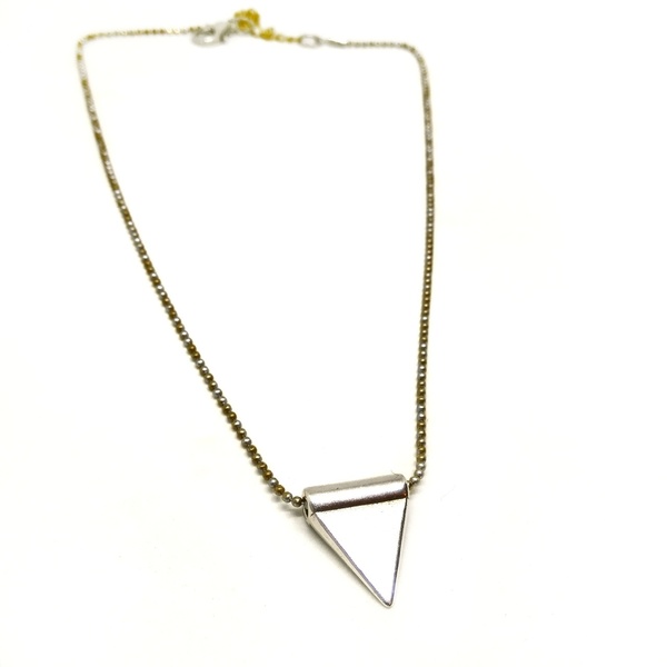 Triangle necklace - βραδυνά, charms, μοντέρνο, ορείχαλκος, επάργυρα, γεωμετρικά σχέδια, κοντό, minimal, κοντά, personalised, boho, ethnic, κρεμαστά, αυξομειούμενα