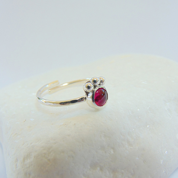 Ασημένιο δαχτυλίδι με ρουμπίνι - ημιπολύτιμες πέτρες, vintage, ασήμι 925, δαχτυλίδι, minimal, διακριτικό, boho, αυξομειούμενα - 2