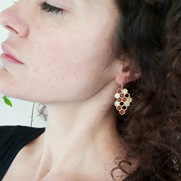 Honeycomb Earrings- Σκουλαρίκια Κηρήθρα Από Επιχρυσωμένο Ασήμι Με Σμάλτο - ασήμι, επιχρυσωμένα, κρεμαστά - 4