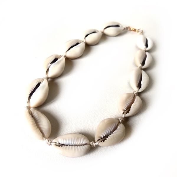 Seashells necklace - μοντέρνο, επάργυρα, κοχύλι, κοντά