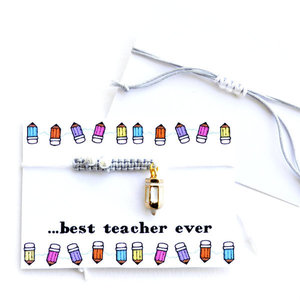 Βραχιόλι για την καλύτερη δασκάλα λευκό μολυβάκι - charms, μακραμέ, χειροποίητα, χάντρες, δώρα για δασκάλες, αυξομειούμενα