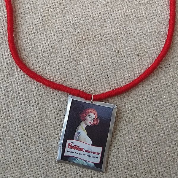 κολιέ κόκκινο εικόνα vintage pin up lady - ύφασμα, γυναικεία, αλουμίνιο, κοντά, φθηνά - 2
