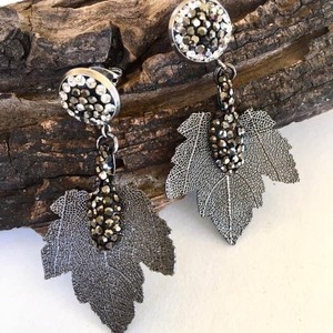 Σκουλαρίκια φύλλα με pave strass /Pave Strass leaf earrings - στρας, πέτρες, μακριά, κρεμαστά