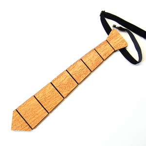 Ξύλινη παιδική γραβάτα από niangon - χειροποίητα