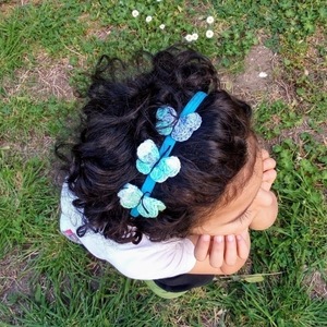Κορδέλα λάστιχο με τρεις πλεκτές πεταλούδες (γαλάζιο, μπλε, τυρκουάζ) - κορίτσι, πεταλούδα, για παιδιά, αξεσουάρ μαλλιών - 2