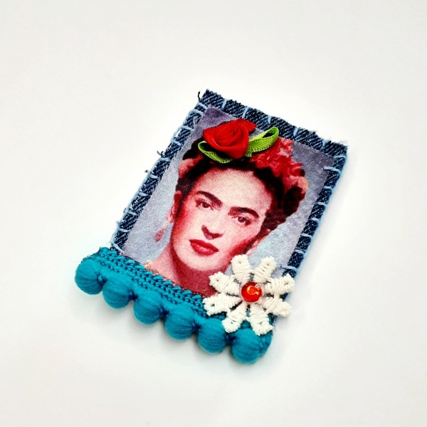 Καρφίτσα γυναικεία, Frida, ύφασμα, 8 χ 5,5 εκ.,boho-mexican,Νο 1. - ύφασμα, γυναικεία, χειροποίητα, frida kahlo - 2