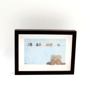 Ξύλινη επιτραπέζια κορνίζα με παράσταση από βότσαλα, γατούλες (20x15x3cm) - χειροποίητα, δώρα γενεθλίων, διακοσμητικά, ιδεά για δώρο, αγ. βαλεντίνου - 5