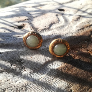 brown bronze stud earrings with aventurine stone - καρφωτά, boho, μπρούντζος - 2