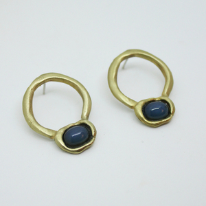 gold hoops earrings with blue agate stone - καρφωτά, boho, μπρούντζος