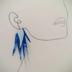 Θεατρικά καινοτόμα σκουλαρίκια_μπλε-λευκό - μακριά, κρεμαστά, μεγάλα σκουλαρίκια - 4