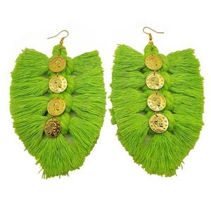 Σκουλαρίκια με χρυσά φλουριά και πράσινο σχοινί - φλουρί, boho, κρεμαστά, μεγάλα