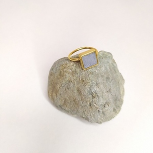 Μίνιμαλ δαχτυλίδι με τετράγωνο στοιχείο - επιχρυσωμένα, ορείχαλκος, μικρά, αυξομειούμενα - 2