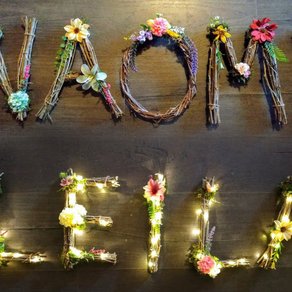 Φωτιζόμενα κρεμαστά γράμματα boho από κλαδιά με λουλούδια και φύλλα - τοίχου, είδη γάμου, παιδικό δωμάτιο - 2