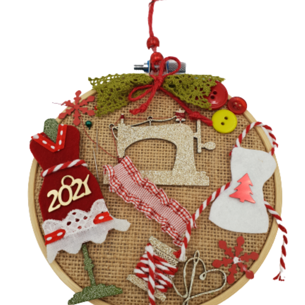 Πρωτότυπο στολίδι Χριστουγέννων |Η ράφτα της κυρίας Αγιοβασίλη - ύφασμα, διακοσμητικό, χαρτί, τσόχα, χειροποίητα, δωράκι, χριστουγεννιάτικο, τελάρα κεντήματος, διακοσμητικά, στολίδια