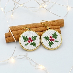 Κεντητά σκουλαρίκια *Under the mistletoe* - ορείχαλκος, χριστουγεννιάτικο, κρεμαστά, χριστούγεννα