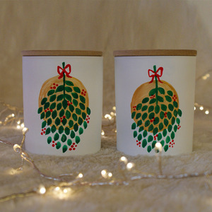 Κερί σογιας με άρωμα Christmas Kiss (Μήλο, κανέλα) μέσα σε ποτήρι ζωγραφισμένο στο χέρι - γυαλί, διακοσμητικά, χριστουγεννιάτικα δώρα, κεριά, δέντρο - 3