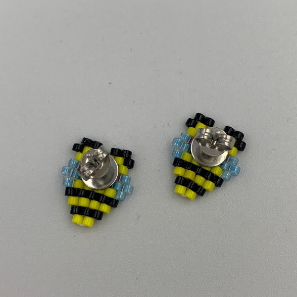 Μικρά καρφωτά σκουλαρίκια μελισσούλες με χάντρες Miyuki. - miyuki delica, καρφωτά - 2