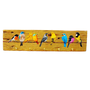 Ξύλινη κλειδοθήκη-κρεμάστρα, 44 Χ 11εκ., με πολύχρωμα πουλιά. . - ζωγραφισμένα στο χέρι, χειροποίητα, κλειδοθήκες