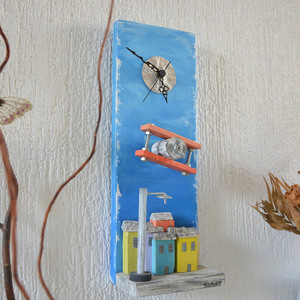 Ρολόι τοίχου ξύλινο χειροποίητο ζωγραφισμένο στο χέρι Αεροπλάνο πάν απο την πόλη 15x40x9 πολύχρωμο Καπαδάκης - ξύλο, ξύλο, ζωγραφισμένα στο χέρι, διακόσμηση, τοίχου, χειροποίητα, ρολόγια, ξύλινα διακοσμητικά τοίχου - 2