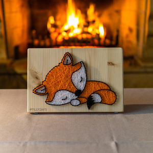 Ξύλινο κάδρο με καρφιά & κλωστές "Sleeping Fox" 30x20cm - πίνακες & κάδρα, δώρο, ζωάκια, παιδικά κάδρα - 2