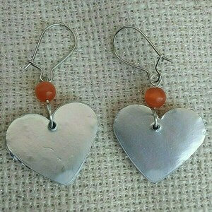 σκουλαρίκια καρδιές κόκκινες ασημί διπλής όψης αγίου βαλεντίνου - ημιπολύτιμες πέτρες, καρδιά, μικρά, κοσμήματα, κρεμαστά, αγ. βαλεντίνου - 3