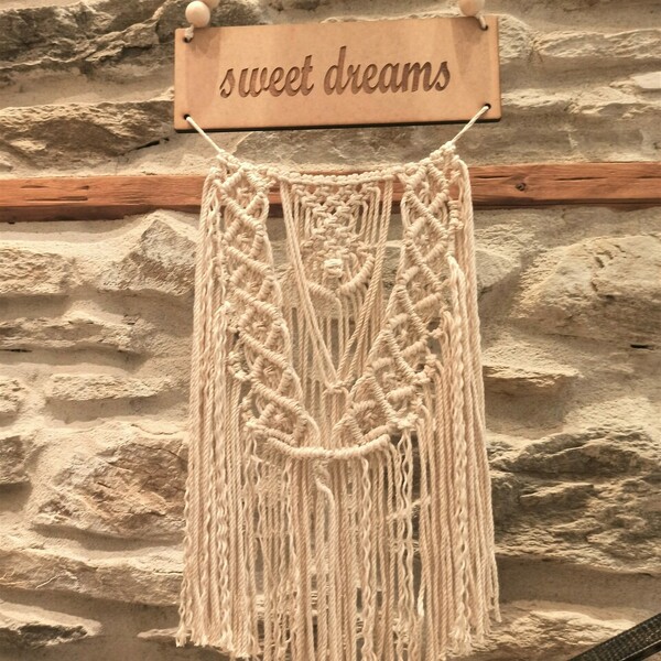 Μακραμέ κουρτινάκι τοίχου "Sweet dreams" - μακραμέ, υφαντά, ξύλινα διακοσμητικά τοίχου - 4