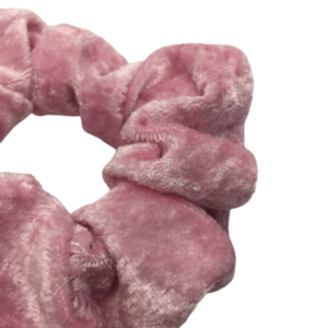 Υφασμάtινο λαστιχάκι scrunchie pink velvet - ύφασμα, ροζ, βελούδο, για τα μαλλιά, λαστιχάκια μαλλιών - 2