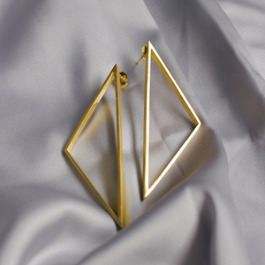 triangle myth - επιχρυσωμένα, γεωμετρικά σχέδια, romantic, minimal, καρφωτά, ethnic, μπρούντζος, κρεμαστά