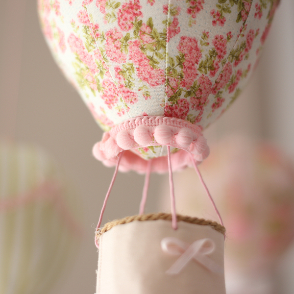 Κρεμαστό διακοσμητικό αερόστατο σε φλοράλ - κορίτσι, αερόστατο, romantic, κρεμαστά, διακοσμητικά - 4
