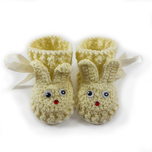 Πλεκτά εκρού παπούτσια για μωρά/ κουνελάκια/ 0-12/ Crochet cream booties for a babies/ bunnies - κορίτσι, αγόρι, βρεφικά ρούχα