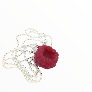 Kολιέ Κόκκινα Μούρα(Raspberries necklaces),χειροποίητα κοσμήματα μινιατούρες φρούτων και απομίμησης φαγητού απο πολυμερικό πηλό Mimitopia - γυναικεία, πηλός, χειροποίητα, μινιατούρες φιγούρες - 3