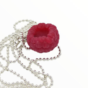 Kολιέ Κόκκινα Μούρα(Raspberries necklaces),χειροποίητα κοσμήματα μινιατούρες φρούτων και απομίμησης φαγητού απο πολυμερικό πηλό Mimitopia - γυναικεία, πηλός, χειροποίητα, μινιατούρες φιγούρες - 4