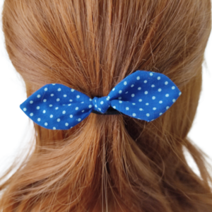 Λαστιχάκι μαλλιών ρετρό φιόγκος μπλε πουά - χειροποίητα, μαλλιά, μοδάτο, ρετρό, λαστιχάκια μαλλιών - 2